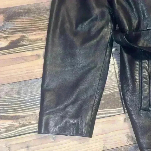 Adler Collection Genuine Leather Coat with belt Lamb Skin inside size Large - Picture 3 of 7